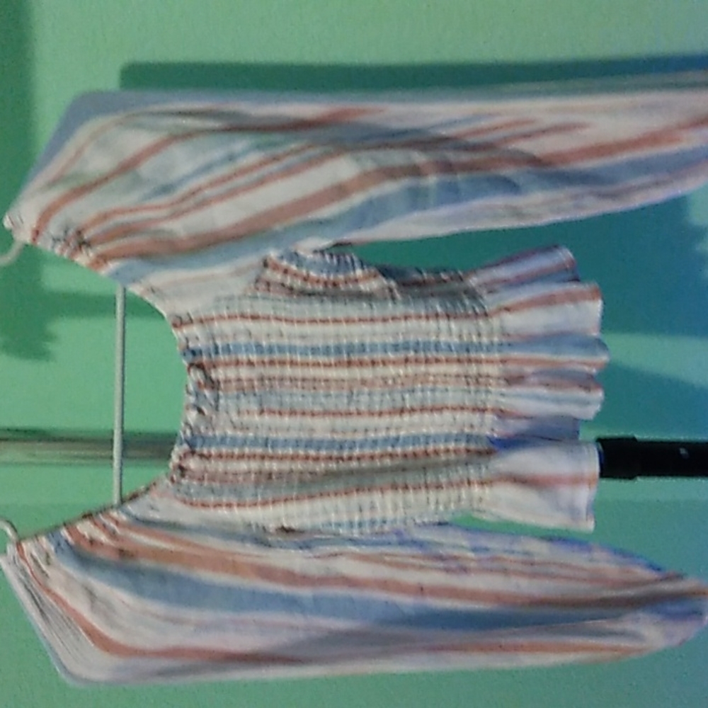Multi colored Blouse - Picture 2 of 3